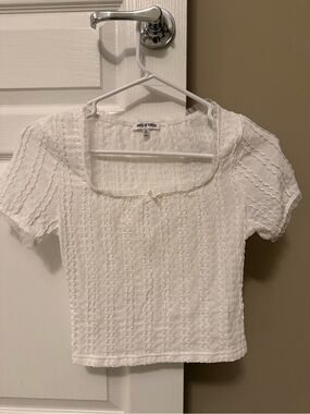 JuniorsHouse of Thread White Textured Square-Neck Crop Top